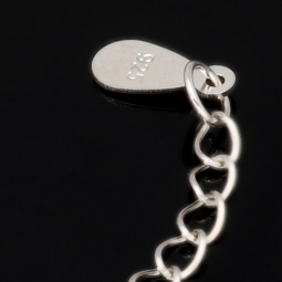 Bling-Bling Zirkonia-Armband aus 925er Silber, rhodiniert in feinem Design, in filigraner Präzision besetzt mit 340 Zirkoniasteinen ca. 3,40 ct. im Brillantschliff (Diamantimitationen) Längenverstellbar ca: 16-21 cm