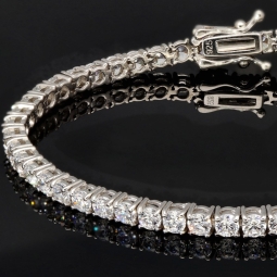 Exquisites Zirkonia-Armband aus 925 Sterling Silber, rhodiniert, besetzt mit vielen leuchtenden Zirkoniasteinen m Brillantschliff (Diamantimitationen) ca: 18cm