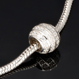 Stilvolles 925 sterling Silberarmband mit funkelndem Kugel-Bead, besetzt mit vielen kleinen Zirkonia (Diamantimitaten) - Länge verstellbar von ca. 19 bis 22 cm