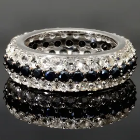 Eleganter Ring aus 925 Sterling Silber – Modernes Design mit feinem Zirkonia-Besatz (Diamantimitationen) - RG ca. 48