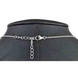 Exquisites Collier aus Sterling Silber 925, rhodiniert und poliert, mit eingearbeitetem Zierelement, bestückt mit größeren, eingefassten Zirkonia (Diamantimitat, Brillantschliff) ca. 44-49 cm Länge verstellbar