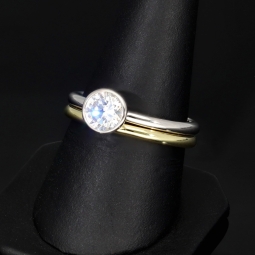 2-teiliges Ringset  mit  Zirkonia (Diamantimitat ca. 1ct ) im Brillantschliff – Sterling Silber 925, bicolor (1x rhodiniert & 1x vergoldet) RG ca. 57