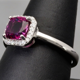 Glanzvoller Ring mit Zirkonia (Brillantschliff, Diamantimitat) im Schliffmix – 925er Sterling Silber, rhodiniert und poliert RG ca. 60