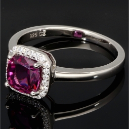 Glanzvoller Ring mit Zirkonia (Brillantschliff, Diamantimitat) im Schliffmix – 925er Sterling Silber, rhodiniert und poliert RG ca. 60