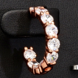 Edle Creolen / Ohrringe besetzt mit Zirkonia im Brillantschliff – 925er Silber, rosévergoldet