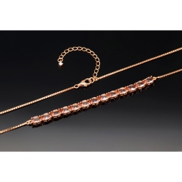 Rosévergoldetes Collier aus Sterling 925 Silber mit prunkvollem Zierelement mit Zirkoniabesatz  (Diamantimitat, Brillantschliff) - ca. 45-50 cm - längenverstellbar