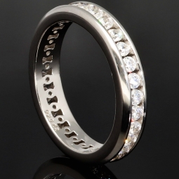 Funkelnder Memory-Ring mit 28 brillantgeschliffenen Zirkonia (Diamant-Imitation ca. 0,84ct) – 925 Sterling Silber rhodiniert und poliert- RG 53
