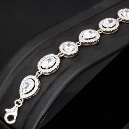 Hochwertige, verarbeitetes Zirkonia Armband – 11,35 ct | Schliffmix | 925 Silber rhodiniert und poliert - Länge anpassbar: ca. 19,5 - 22,5 cm