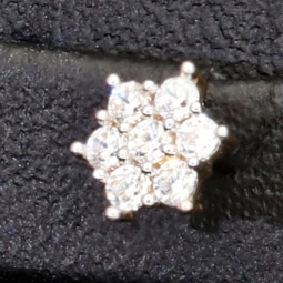 Funkelnde Gold-Ohrstecker aus 375er Gelbgold mit Zirkonia (Diamant-Imitation) – zeitlose Eleganz im Brillantschliff