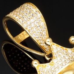 Prunkvoller Löwenkopf - Anhänger aus edlem Gold (585 14K Gelbgold) mit funkelndem Zirkoniabesatz (ca. 11,4g)