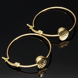 Funkelnde Gold-Ohrringe mit feinem Reliefdesign aus 14K 585er Gelbgold