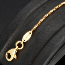 Außergewöhnliches Goldarmband mit detailreichen, eingearbeiteten Elementen und Goldperlen (585er 14k), ca. 19cm lang