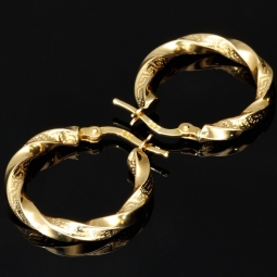 Stilvolle Twist-Creolen aus 585er Gelbgold mit edlem Greco-Relief aus 585er (14K) Gelbgold