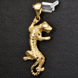 Funkelnder Panther-Anhänger mit feinen Details aus edlem Gold (585 / 14K Gelbgold)