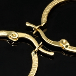 Funkelnde Ohrringe / Creolen in zeitlosem Greco-Design aus hochwertigem 585 / 14K Gold (Gelbgold)