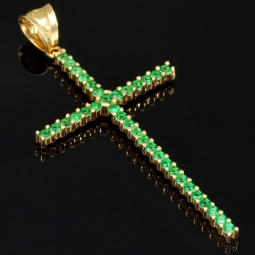 Massiver Kreuz-Anhänger aus edlem 14k / 585 Gold (Gelbgold) besetzt mit grünen, leuchtenden Zirkoniasteinen in Krappenfassungen