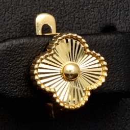 Zeitlose Ohrringe aus massivem 14K (585) Gelbgold mit feiner Struktur