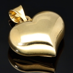 Herz-Anhänger mit feinen Verzierungen aus glänzendem 585 / 14K Gelbgold