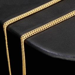 Feingliedrige, flache Goldkette aus hochwertigem Gelbgold (585/14k Gold) in 45 cm Länge, 3mm Breite