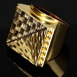 Prunkvoller, markanter XL-Herrenring aus hochwertigem 585er (14k) Gelbgold (Ringgröße ca. 68)
