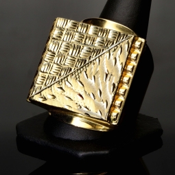 Prunkvoller, markanter XL-Herrenring aus hochwertigem 585er (14k) Gelbgold (Ringgröße ca. 68)