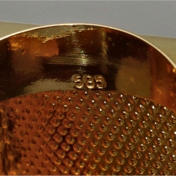 Prunkvoller, markanter XL-Herrenring aus hochwertigem 585er (14k) Gelbgold (Ringgröße ca. 68)