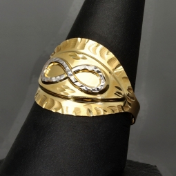 Infinity-Ring aus 585 / 14K Gold mit feinem Design in Bicolor-Optik (Gelbgold und Weißgold) in Ringgröße ca. 60