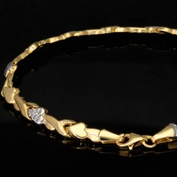 Fein gearbeitetes Armband aus 585er 14K Bicolor Gold (Gelbgold und Weißgold) – ca. 19 cm lang, ca. 5 mm breit mit kunstvollem Herz-Design (ca. 19 cm, ca. 4,5mm)