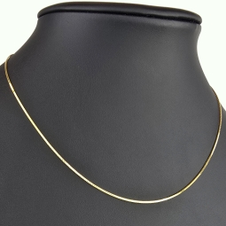 Feine kurze Venezianerkette aus hochwertigem 585 / 14k Gold, ca. 42 cm lang und 1 mm breit