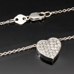 Extravagantes Schmuck-Set bestehend aus einer hochwertigen Weißgold (18K / 750 Gold)  - Ankerkette (ca. 45cm) und einem Herz-Anhänger, bestückt mit zahlreichen Diamanten
