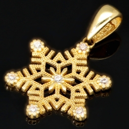 Schneeflocke - Anhänger aus edlem Gold (14K 585 Gelbgold) mit funkelnden Zirkonia besetzt