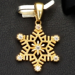 Schneeflocke - Anhänger aus edlem Gold (14K 585 Gelbgold) mit funkelnden Zirkonia besetzt