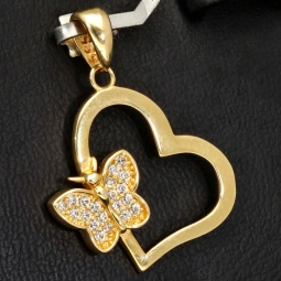 Funkelnder Anhänger - Herz mit Schmetterling aus 585er 14K Gold (Gelbgold) mit Zirkonia besetzt