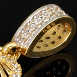 Hochwertig gearbeiteter Herz-Anhänger in stilvollem Design aus Bicolor 14K / 585 Gold  (Gelbgold und Weißgold) mit funkelnden Zirkoniasteinen