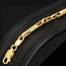 Hochwertig gearbeitetes Armband aus hochglanzpoliertem 14K / 585 Gold in stilvollem Greco-Dekor, ca. 22cm, 4mm