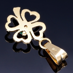 Exquisiter Kleeblatt - Anhänger mit kolumbianischen Smaragden in hochwertigem 18K / 750 Gold gefasst