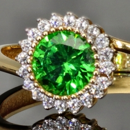 Eleganter Ring für Damen aus 14K 585 Gold besetzt mit vielen funkelnden Zirkoniasteinen RG ca.56