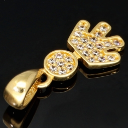 Goldanhänger „Kind, Junge“ aus 14K 585 Gold, präzise besetzt mit feinem Zirkoniabesatz