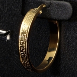 Funkelnde 585 / 14K Gold-Creolen in stilvollem Greco-Design mit kunstvollen Ornamenten und zeitloser Ausstrahlung