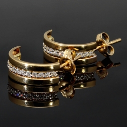 Exklusive Mini-Creolen aus massivem 585er (14K) Gelbgold mit funkelnden Zirkonia