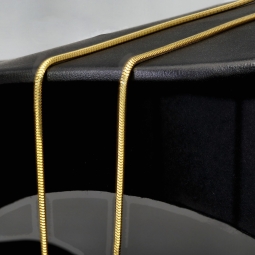 Elegante Schlangenkette / Goldkette für Damen aus exquisitem 14K 585 Gold in ca. 45cm, 1,5mm