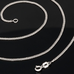 Filigrane Goldkette für Damen aus glänzendem, hochwertigem Gold (585 / 14k Weißgold) ca. 56cm, ca. 1,5mm