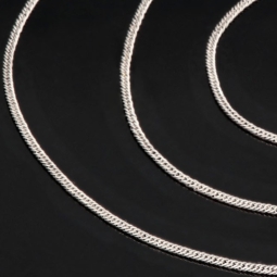 Filigrane Panzerkette aus edlem Weißgold (585 / 14k Gold) in ca. 58cm, ca. 1,5mm