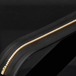 Funkelndes Tennisarmband mit weißen Zirkoniasteinen aus Gelbgold (585 14K Gold) in ca. 20,5 cm Länge