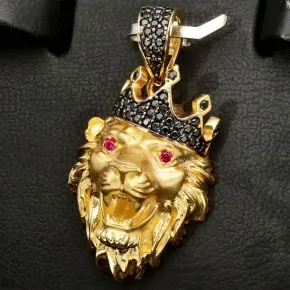 Fein gearbeiteter Löwenkopf - Anhänger aus hochwertigem 585 14K Gold mit leuchtenden Zirkonia (ca. 6,8g)