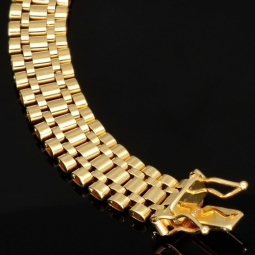 Luxuriöses Armband mit flexiblen Gliedern aus hochwertigem Gold (14K / 585 Gelbgold) ca. 19,5g, 21,5 cm Länge, 9mm Breite