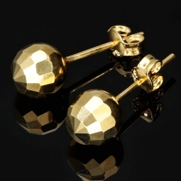 Elegante, facettierte Gold-Ohrstecker aus 585er Gelbgold (14 Karat) mit edlem Glanz und zeitloser, hochwertiger Verarbeitung