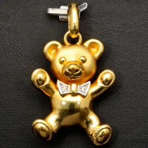 Hochwertig gearbeiteter Teddy Bär-Anhänger aus edlem 9K 375 Gelbgold und Weißgold in Bicolor-Design mit feinem Zirkoniabesatz