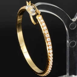 Hochwertig gearbeitete Gold-Creolen mit funkelnden Zirkonia aus edlem 585 14K Gelbgold