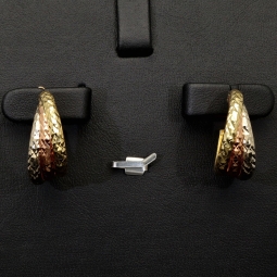 14 Karat (585) Tricolor Gold-Creolen mit edel facettierter Struktur (Gelbgold, Roségold und Weißgold)